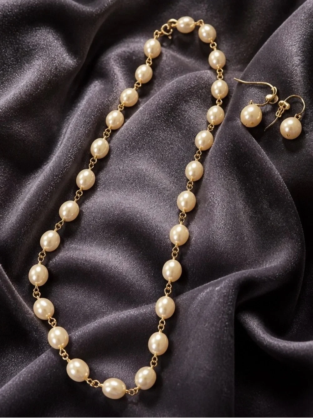 Classic Cream Pearl Station Necklace & Earring Set - Picture 1 of 1